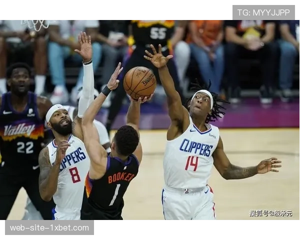 太阳进攻效率115.8联盟第12，布克单核带队面临挑战